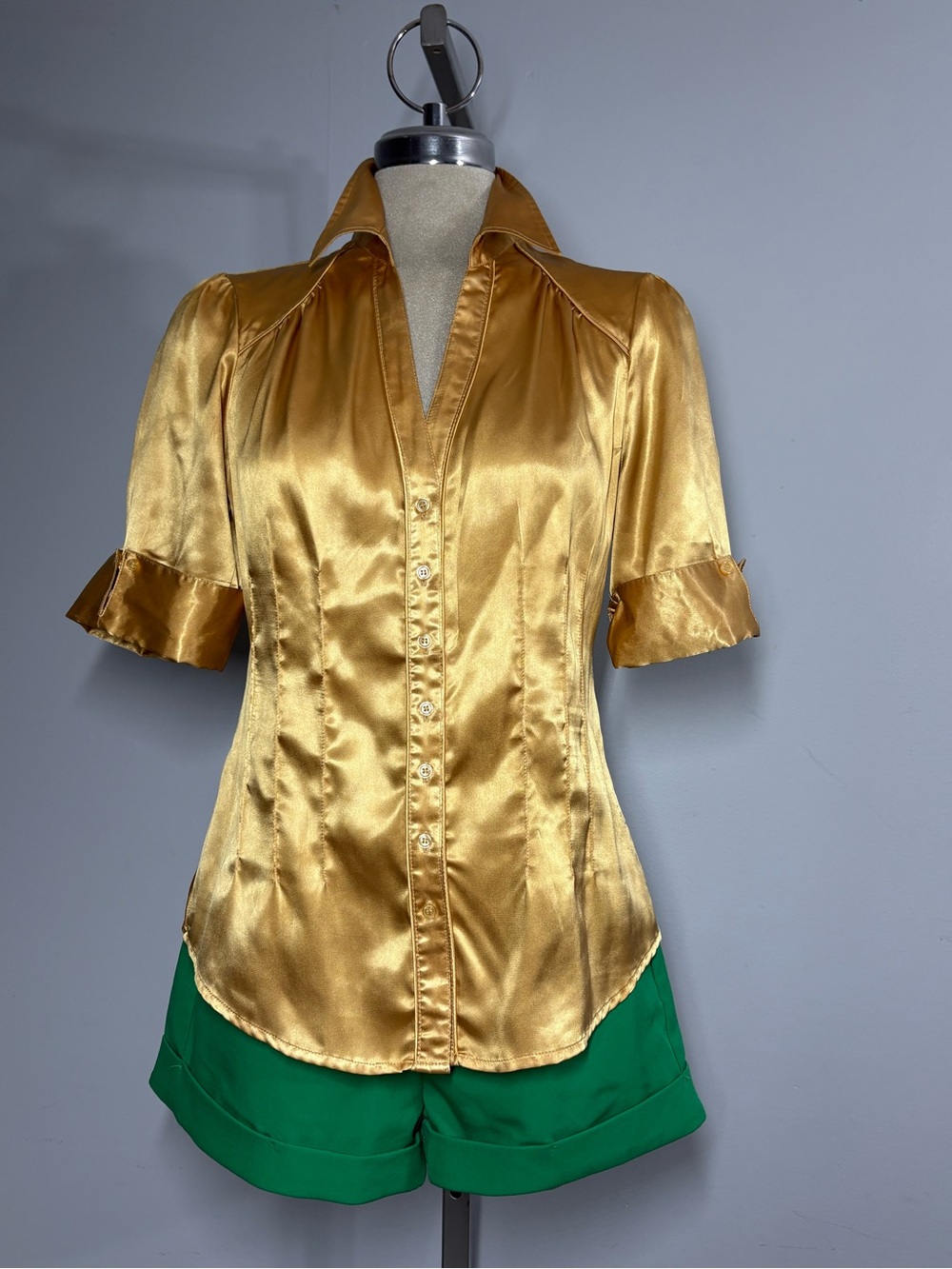 Smart Set Shiny Gold Satin Short-Sleeve Button Blouse